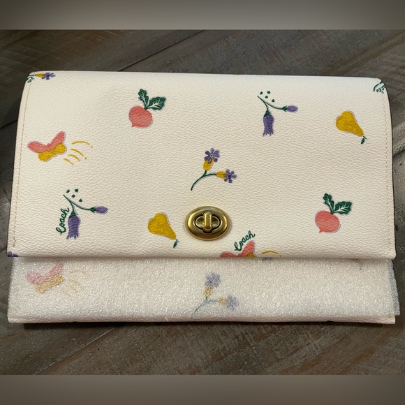 Coach Large Turnlock Pouch/Clutch in Garden Print - Picture 12 of 15